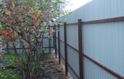 забор из профнастила на 3 лагах весной